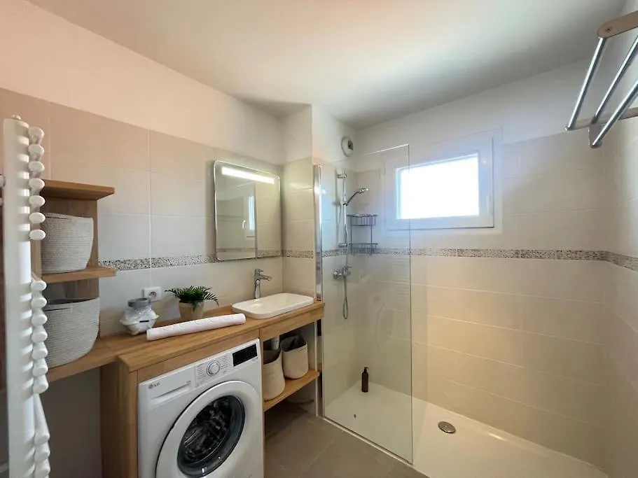 דירות אנסי L'Urban - Parc, Centre, Parking & Balcon Avec Vue! 0*,