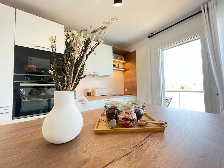 דירות אנסי L'Urban - Parc, Centre, Parking & Balcon Avec Vue! צרפת