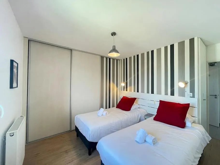 Apartamento L'Urban - Parc, Centre, Parking & Balcon Avec Vue! Annecy