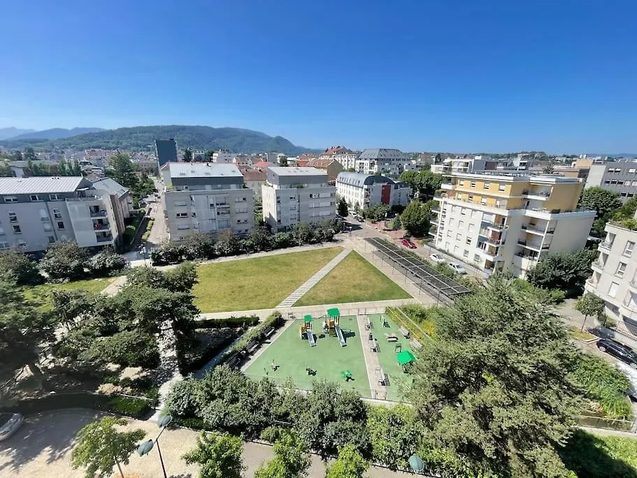 Apartamento L'Urban - Parc, Centre, Parking & Balcon Avec Vue! Annecy